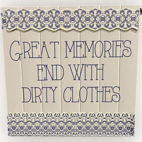 Laundry Room and Bathroom Plaques - Picture 2 of 3